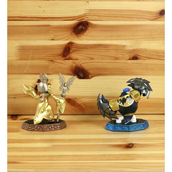 Skylanders Imaginators 3 Sensei Golden Queen Master King Pin Trap Fire Reactor - Picture 2 of 2